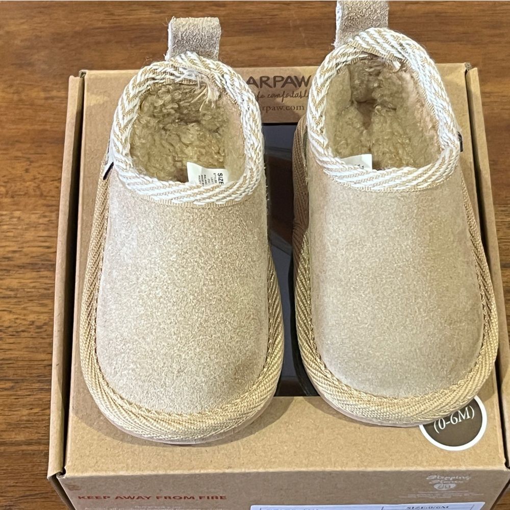 Bearpaw Real Leather infant slip on slippers size 0-6M